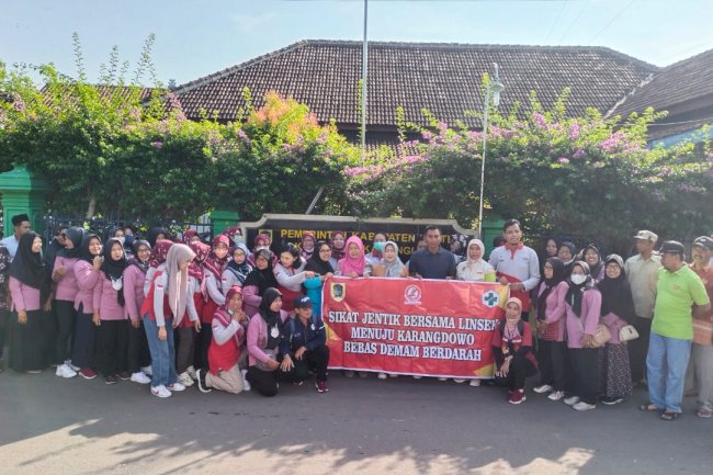Sidak Jentik Bersama Linsek  Di Desa Demangan